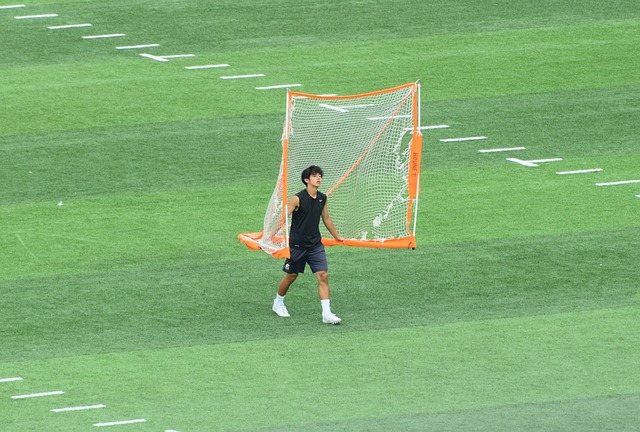 作为足球界 作为足球界